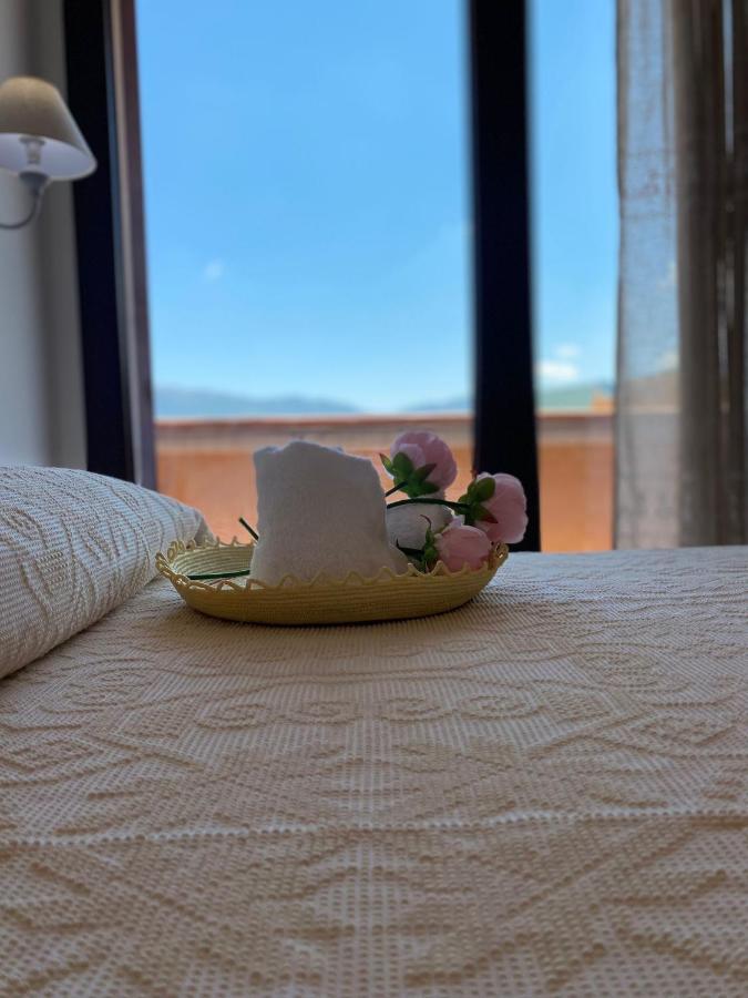B&B Peonia Orgosolo Eksteriør billede