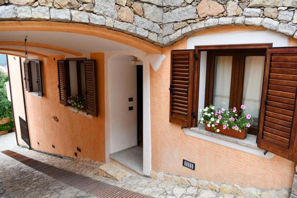 B&B Peonia Orgosolo Eksteriør billede